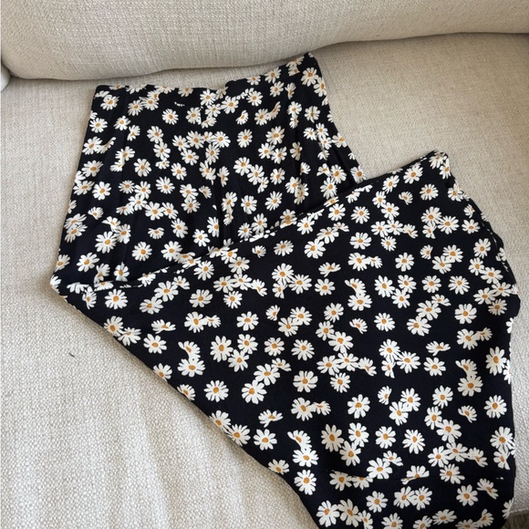 Reformation Navy Daisy Skirt - Picture 3 of 5